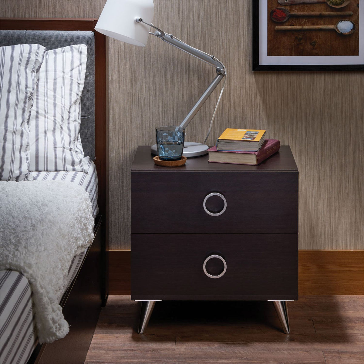 564316351