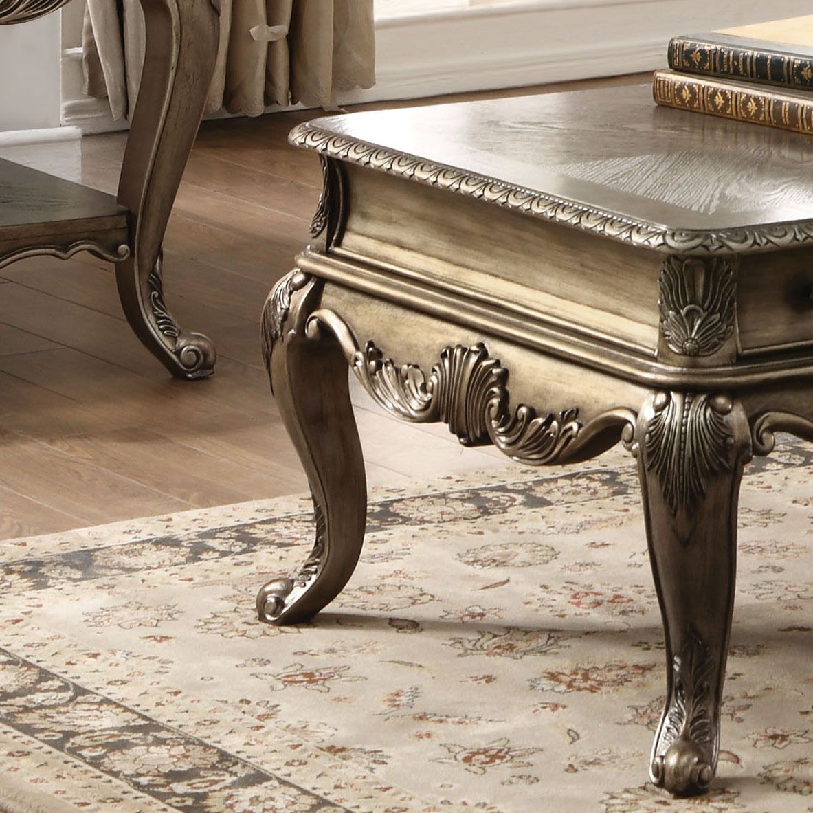 560911201